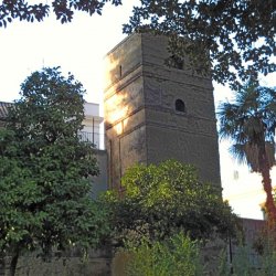 WALLS IN JARDINES DE MURILLO