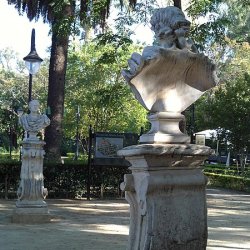 SCULPTURES OF AVENIDA DEL LÍBANO