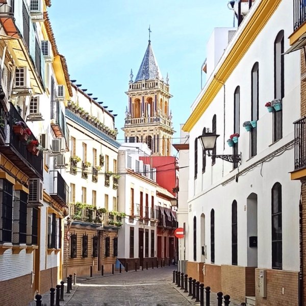 calle pelay correa triana campanario iglesia santa ana